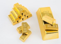 “过山车”行情显现 国际金价3000美元关口上演多空对决